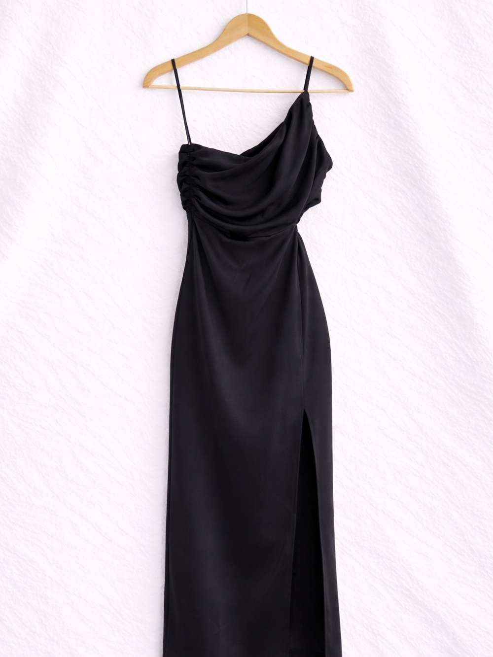 Antonella Maxi Dress Black | One Shoulder Cutout Formal Dress - Picture 2 of 2